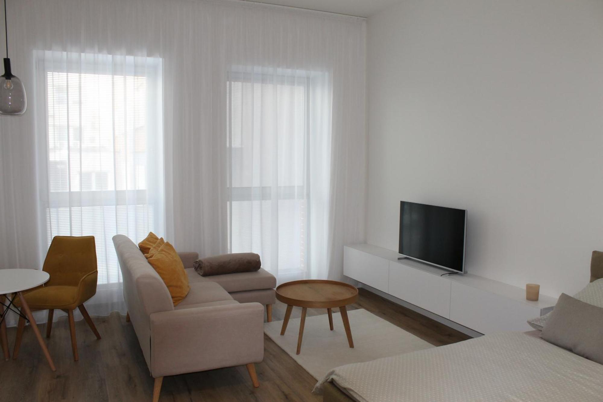 Park Tower Apartment V Centru Zlina Экстерьер фото